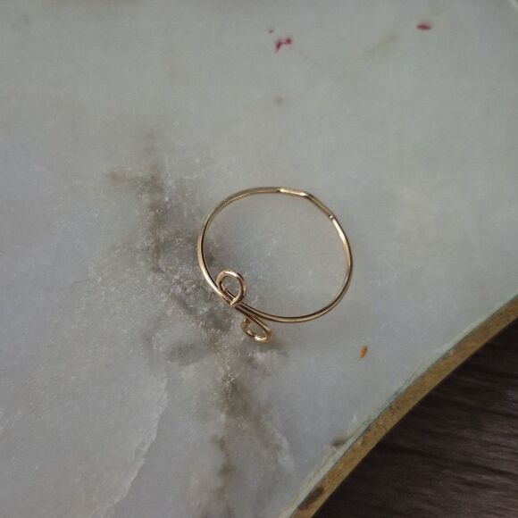 Simple & Dainty Gold Wire Spiral Wrap Ring - Minimalist  Adjustable Jewelry - Picture 3 of 7